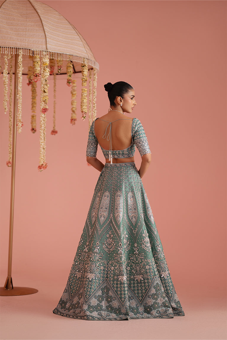 Mermaid Color Block Lehnga Choli & Dupatta